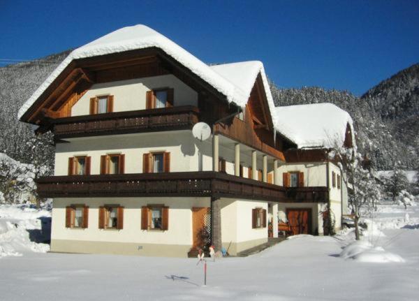 Апартаменты Haus Schuster Кирхбах Экстерьер фото